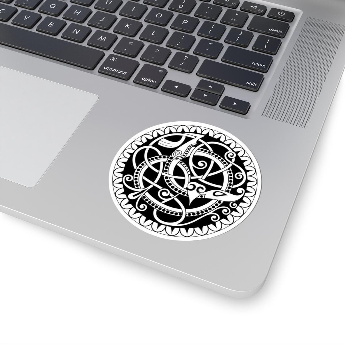 Celtic Mandala Sticker - Intricate Viking Knotwork Art with Leaf Motif Design