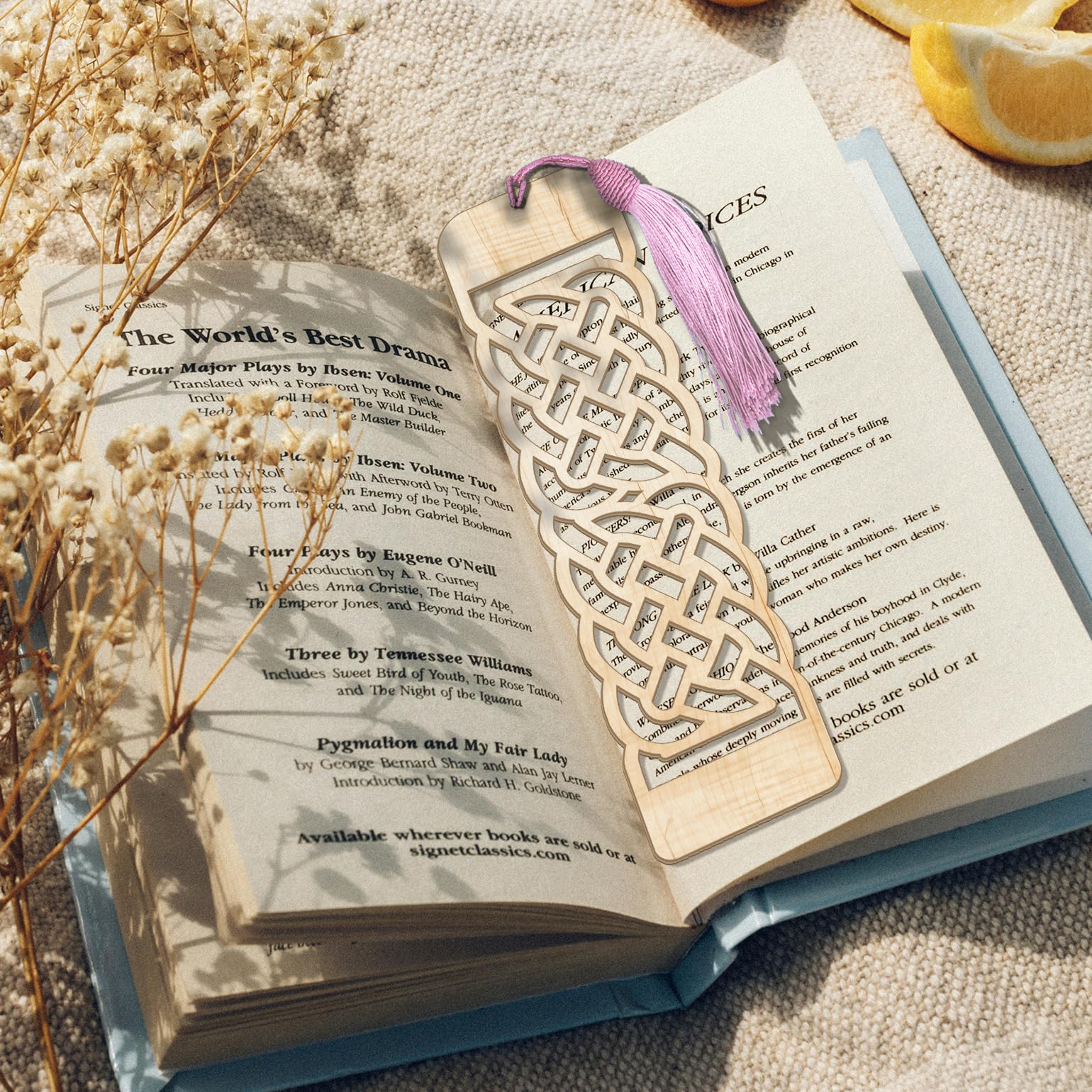 Celtic Knotted Braid Wooden Bookmark with Tassel – Intricate Laser-Cut Light Wood Grain Design
