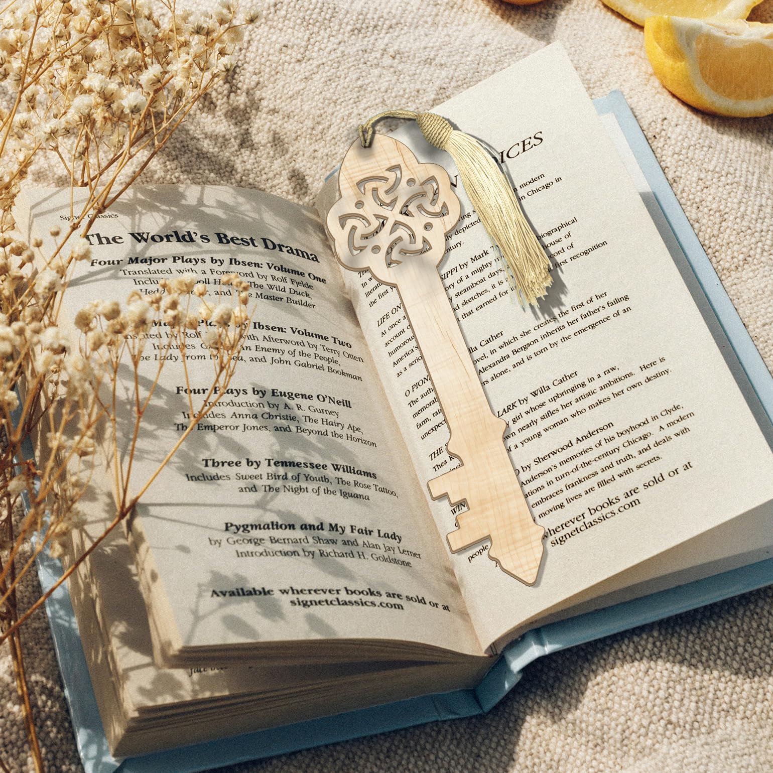 Celtic Wooden Bookmark – Laser Cut Bookmark with Trinity Knot Design & Silky Tassel