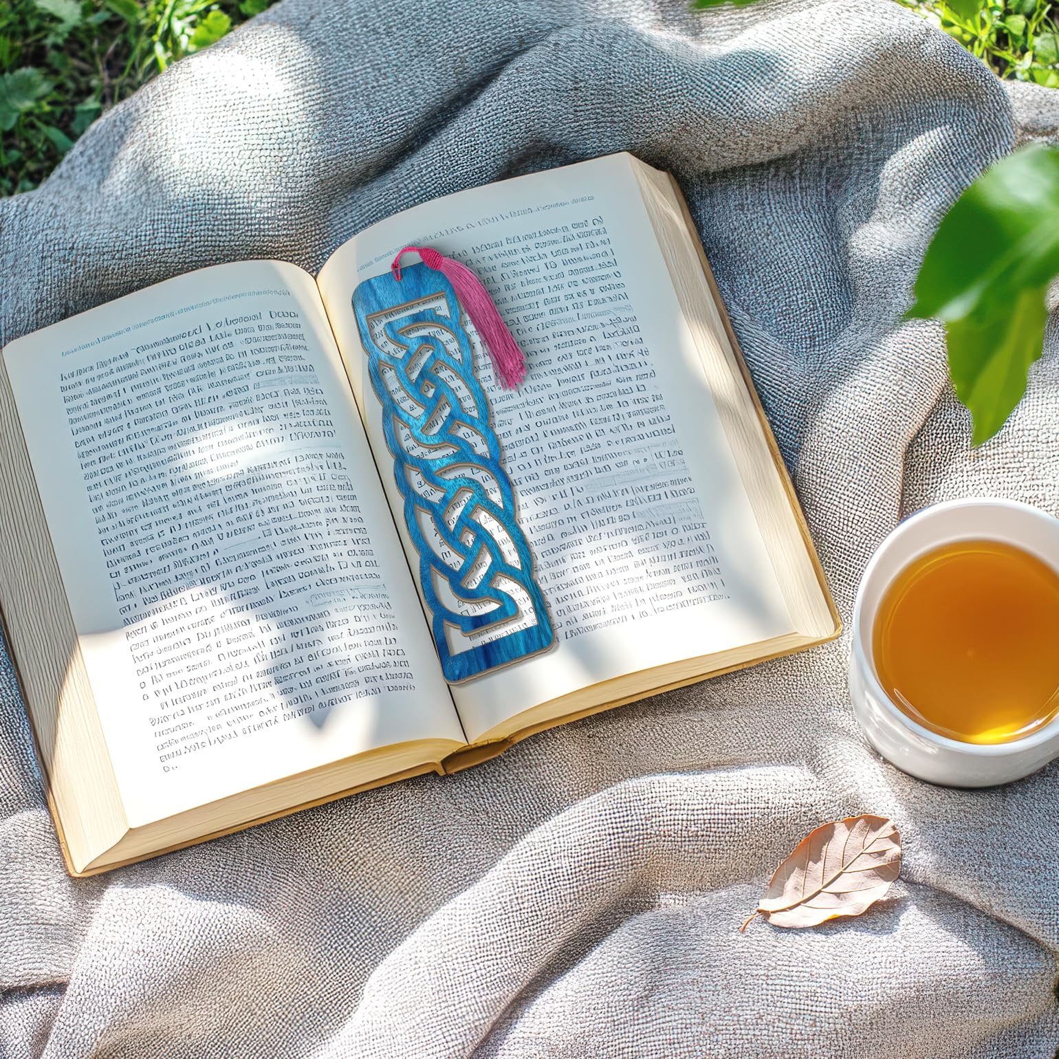 Celtic Wooden Bookmark – Laser Cut Interlocking Knot Design | Blue Wood Finish Tassel