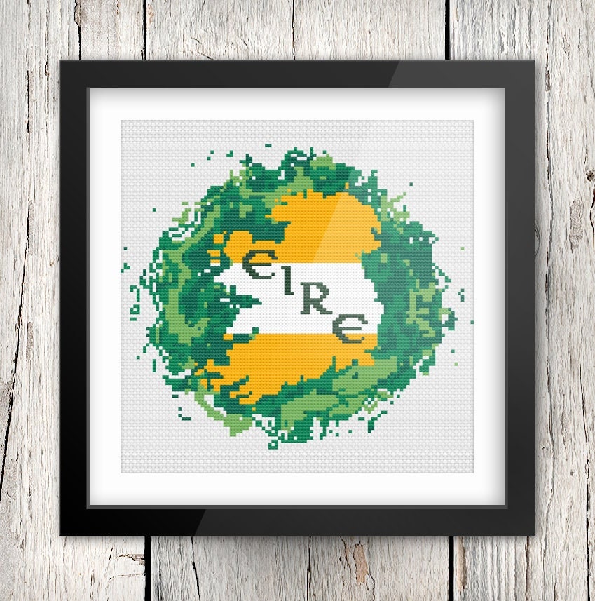 Celtic Cross Stitch Pattern - Irish Cross Stitch Embroidery Chart With Shamrock Design